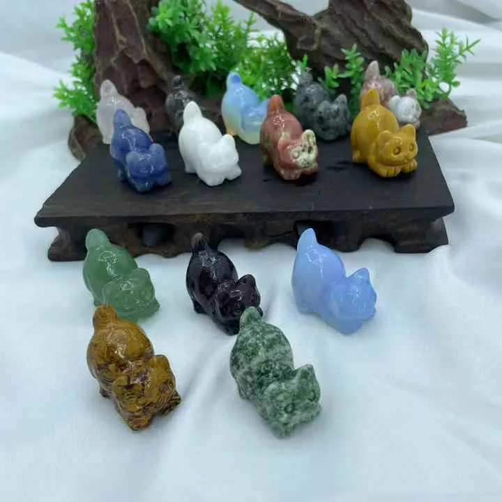 1.2 بوصة حجم صغير من الأحجار الكريمة اللطيفة . 1.2 inch Small Size Cute Gemstone Sculptures