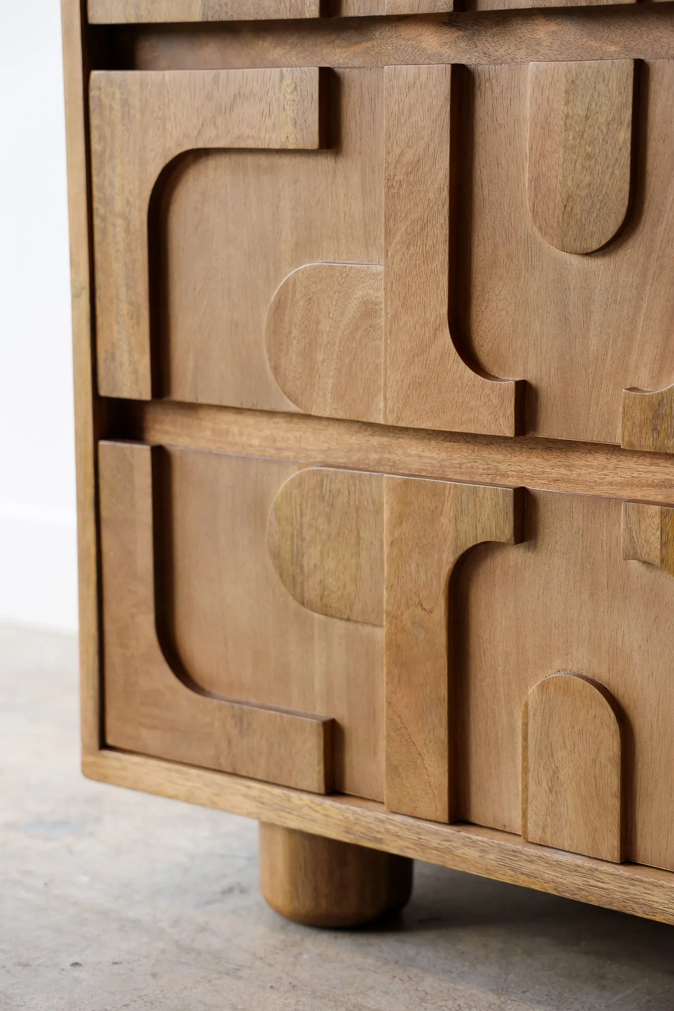Funky Dresser