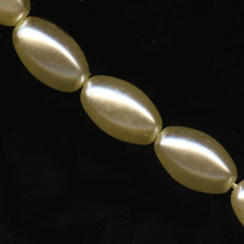 Large Champagne Colored Oat-Shaped Glass Pearl, Japanese. 18x11mm, Pkg 4. b11-pr-0133
