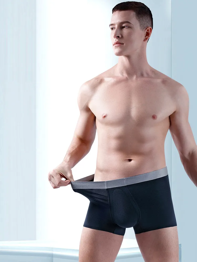 Men's Seamless Trunks with Organic Latex Support Cup