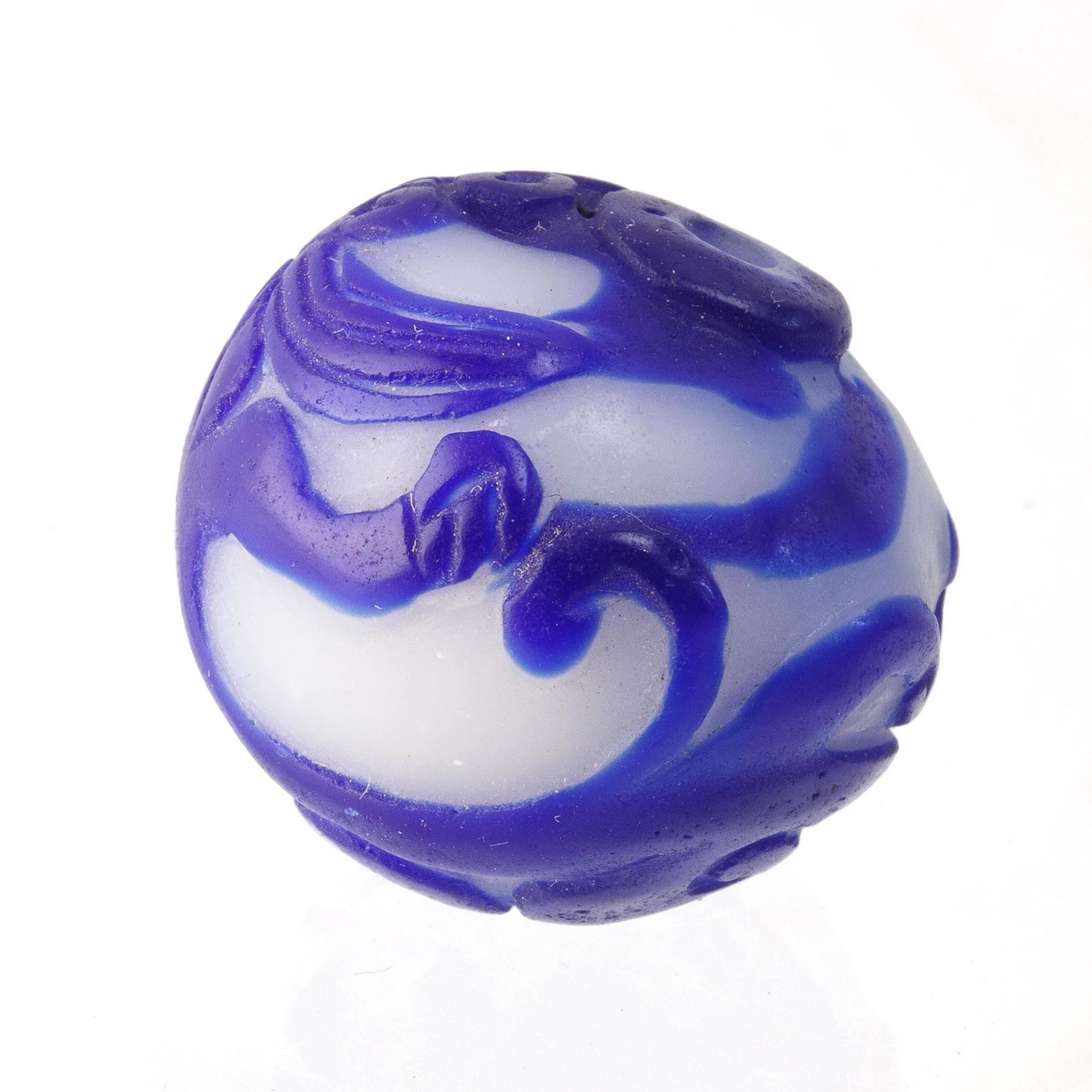 Vintage hand carved Peking Glass bead, cobalt blue dragon on milk white glass round 23x25mm pkg of 1. b1-2014