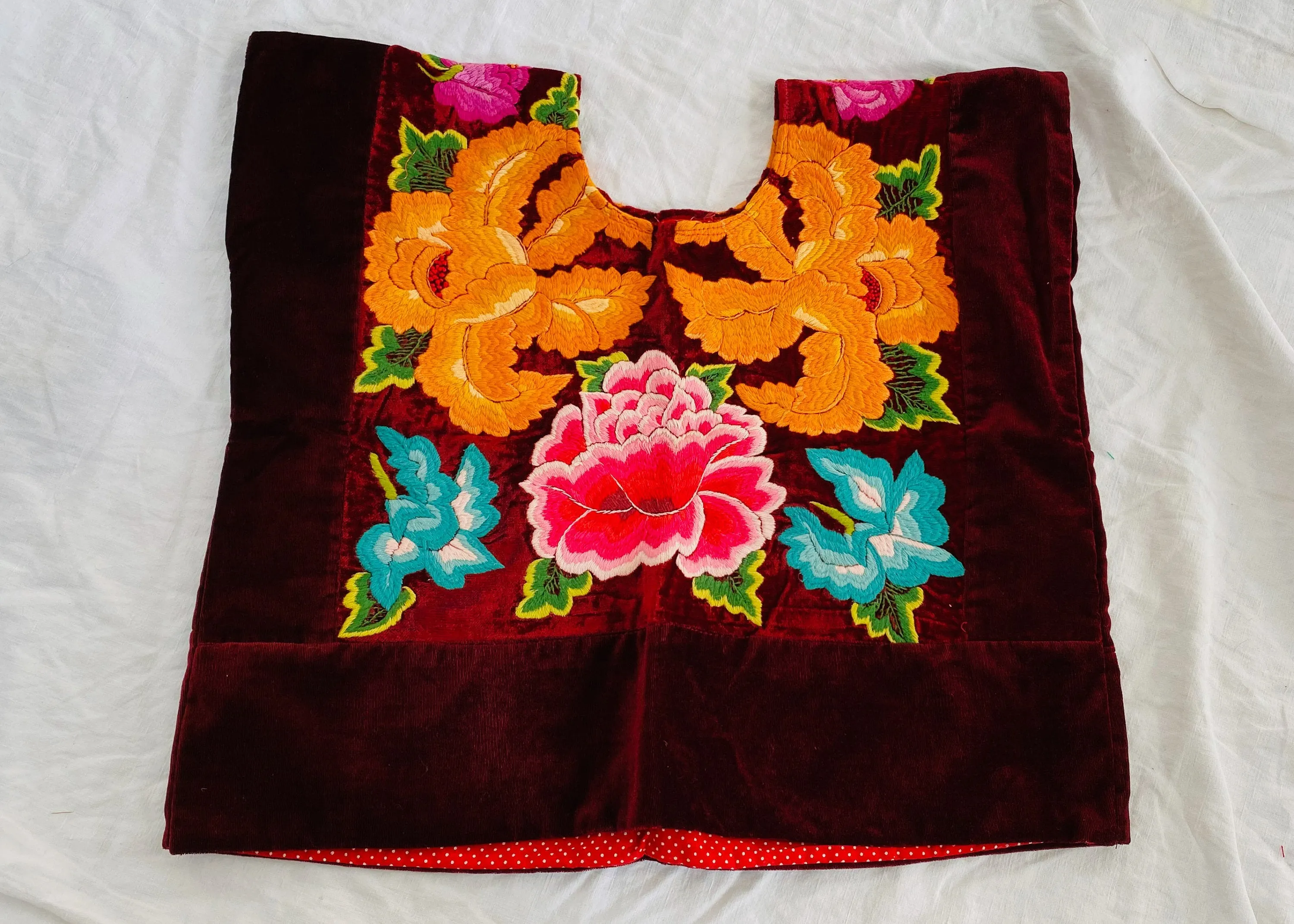 Vintage Velvet Tehuana Huipil. Frida Kahlo Blouse. Oaxaca, Mexico.